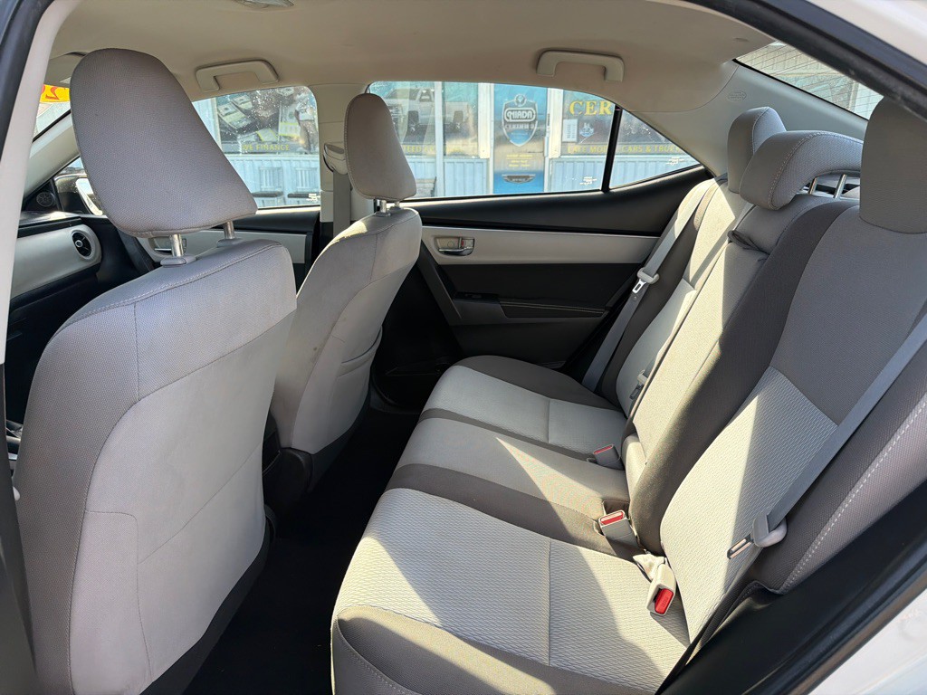 2018 Toyota Corolla Image 11