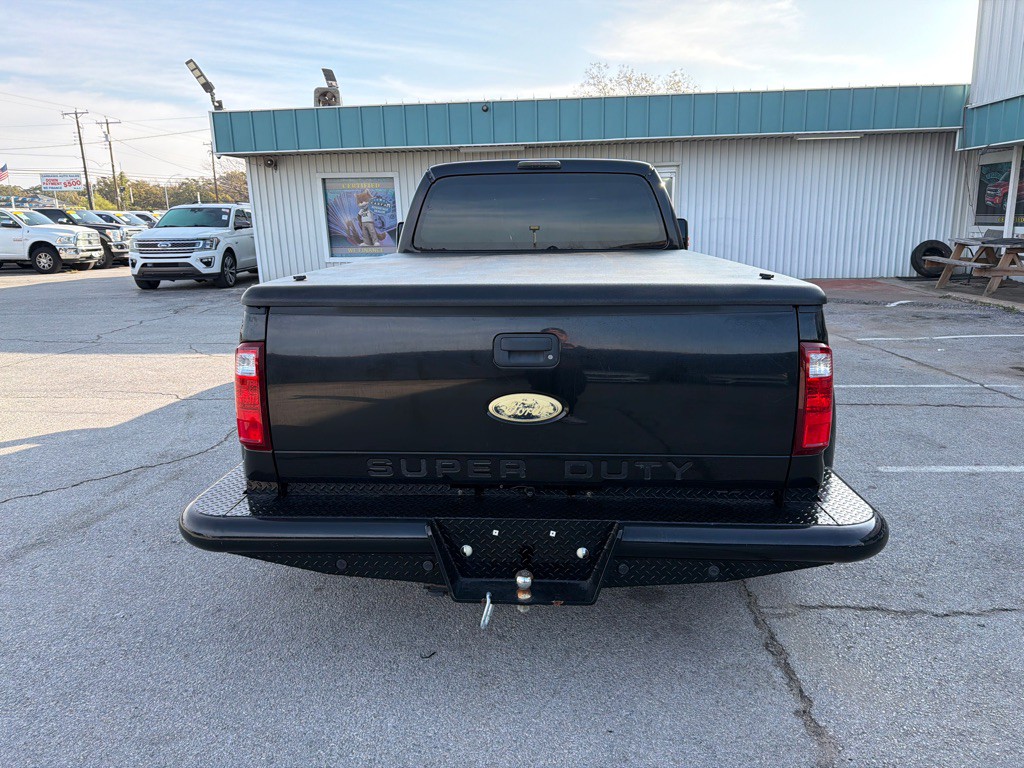 2011 Ford F-350 Image 4