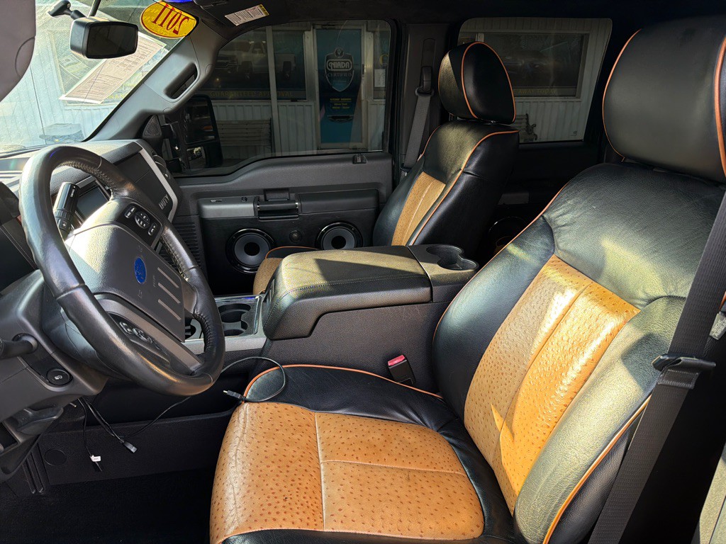 2011 Ford F-350 Image 9