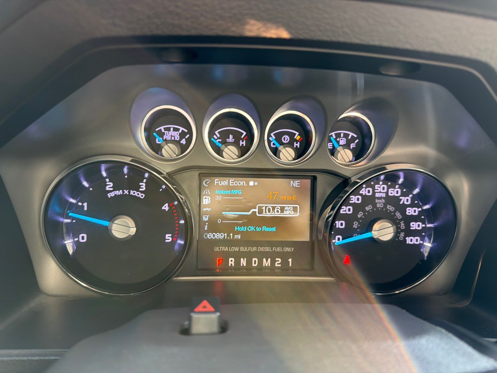 2011 Ford F-350 Image 18