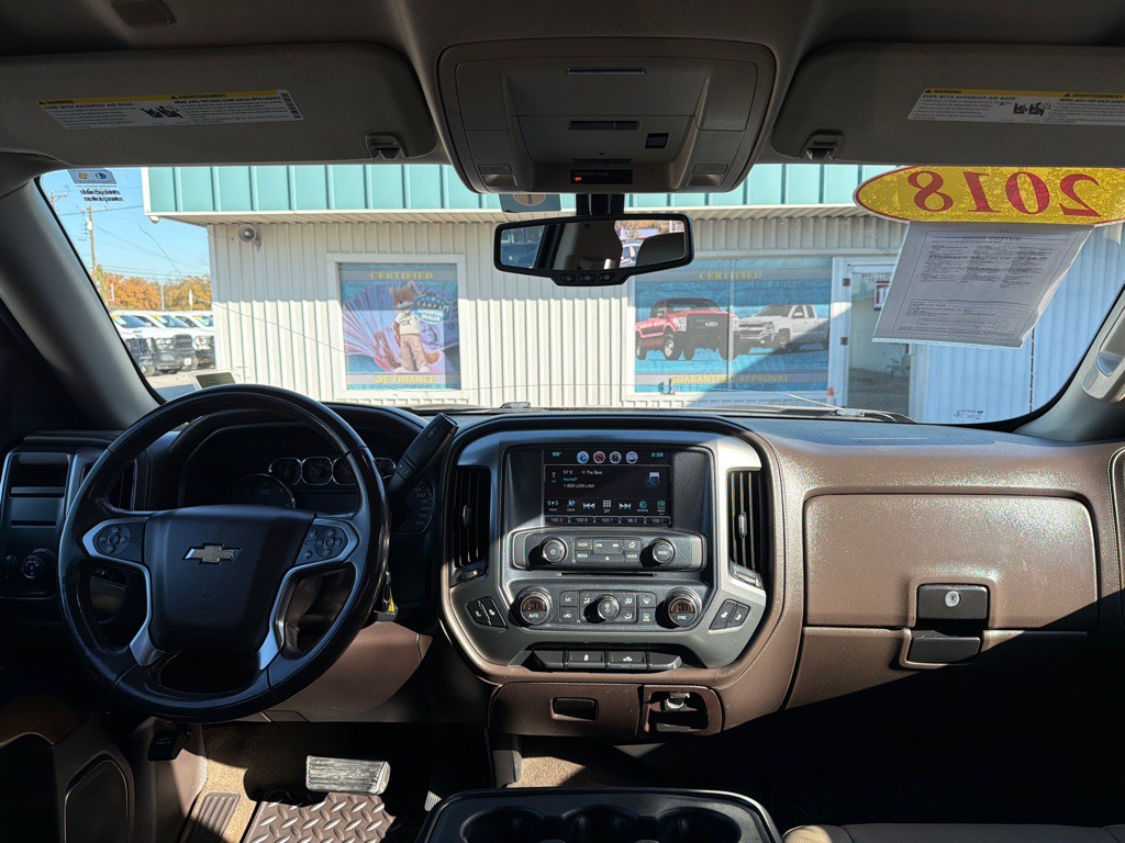 2018 Chevrolet Silverado 1500 Image 12