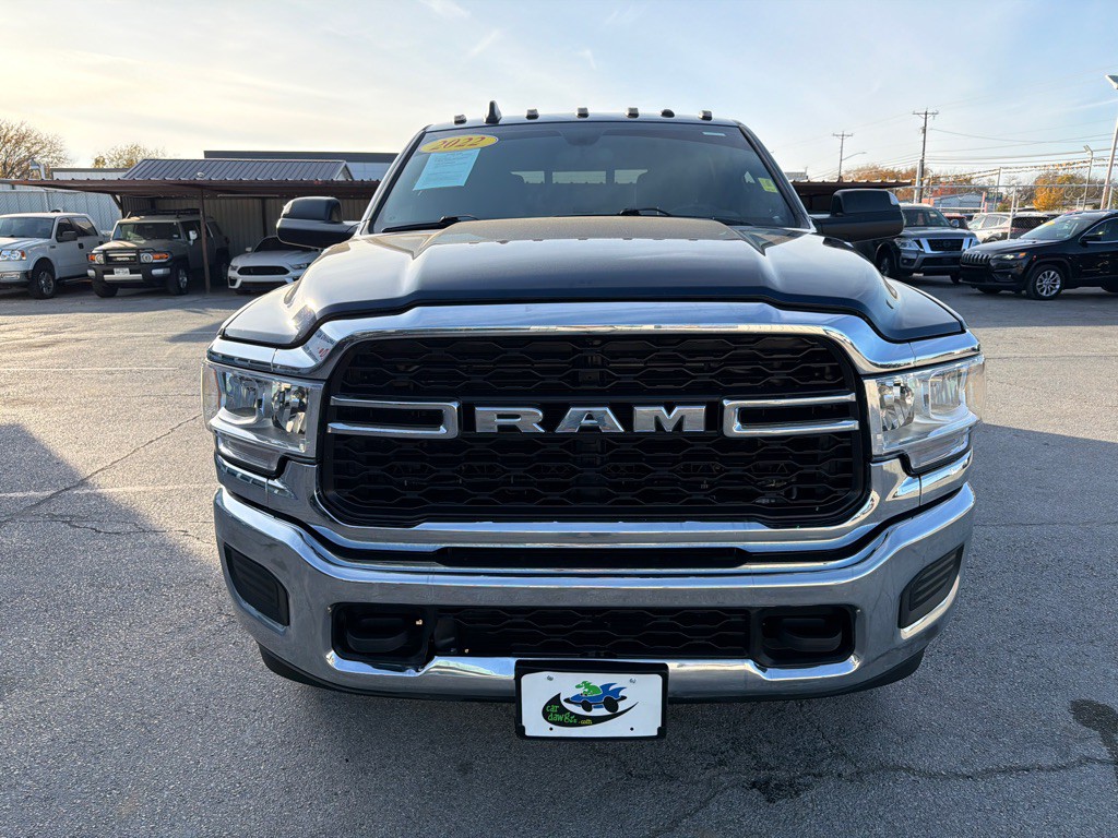 2022 RAM 3500 Image 8