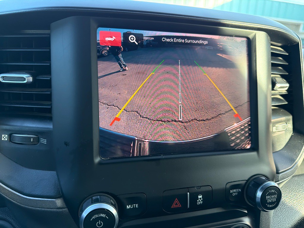 2022 RAM 3500 Image 19