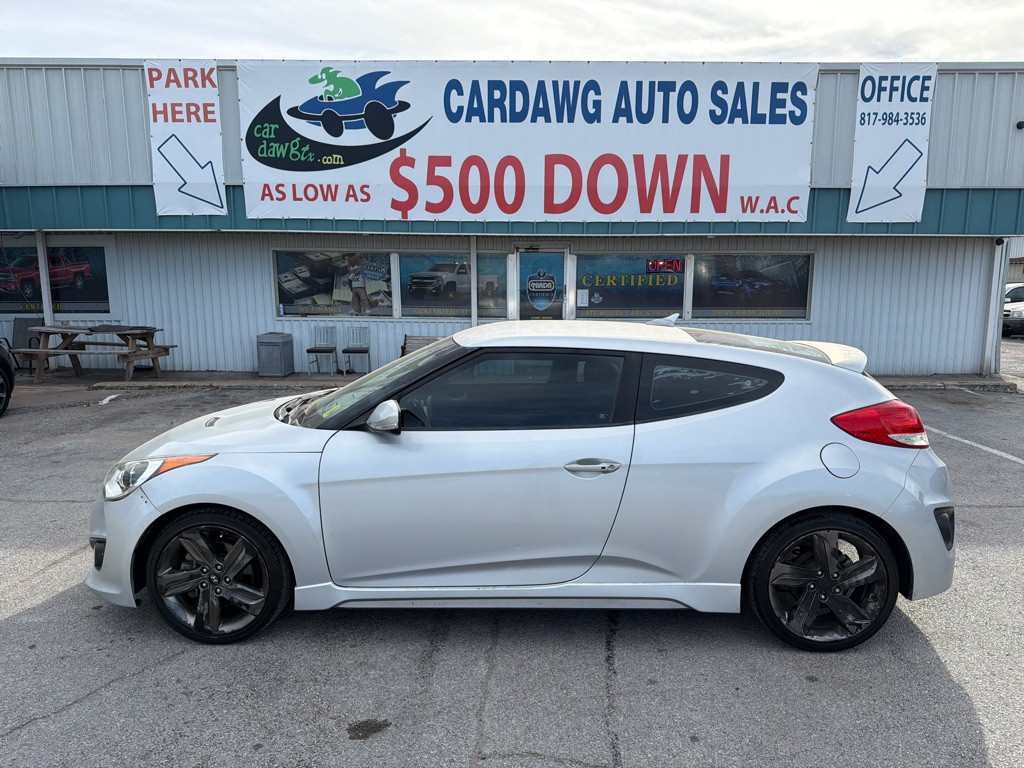 2014 Hyundai Veloster Image 2
