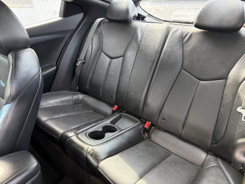 2014 Hyundai Veloster Image 10