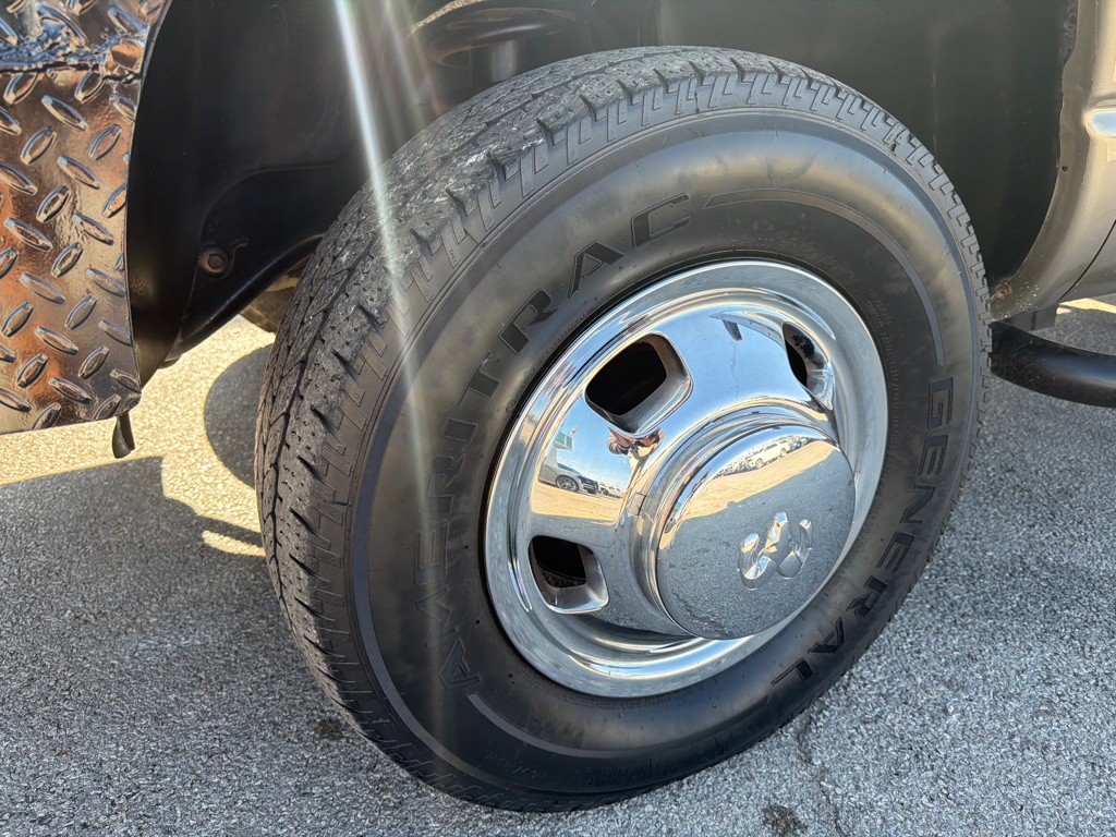 2007 Dodge Ram 3500 Image 9