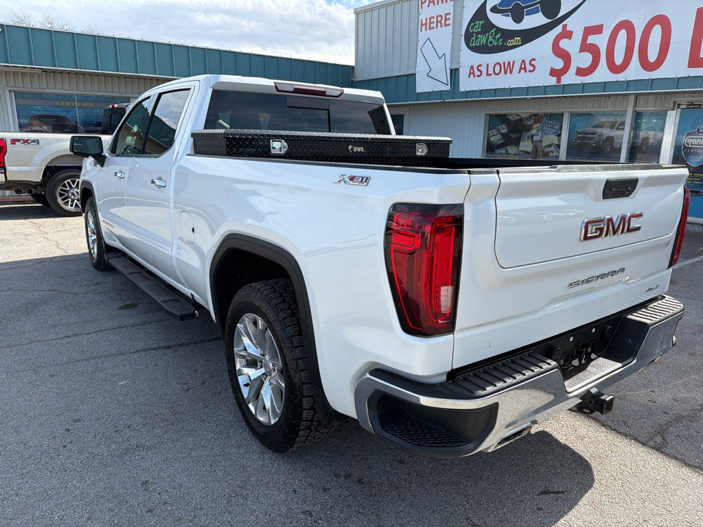 2019 GMC Sierra Image 3