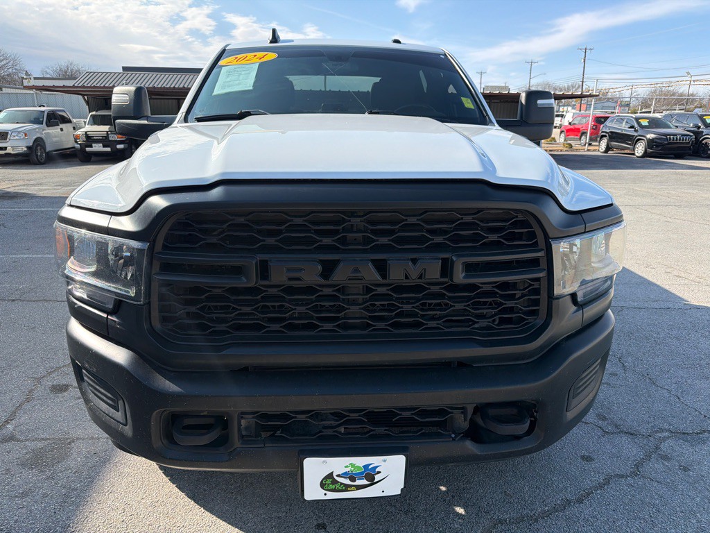 2024 RAM 2500 Image 8