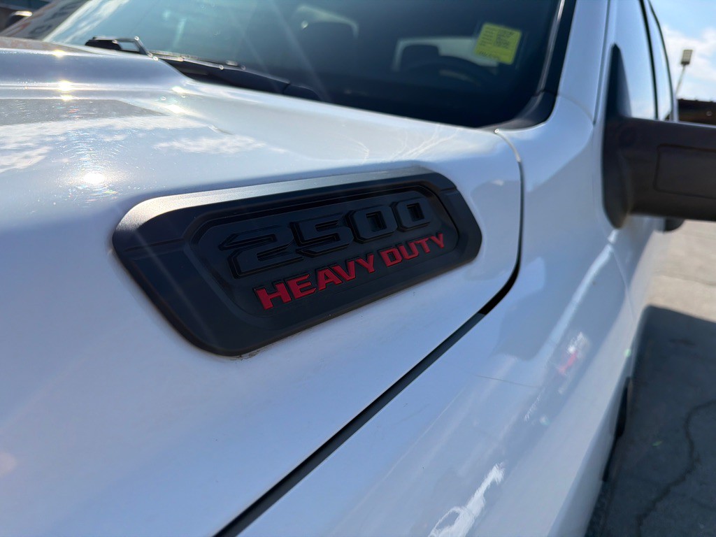 2024 RAM 2500 Image 9