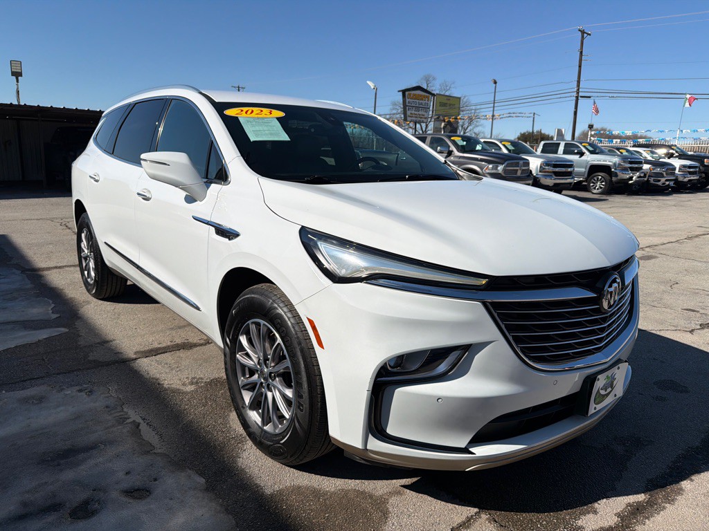 2023 Buick Enclave Image 6