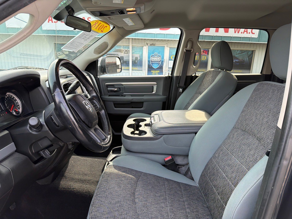 2018 RAM 2500 Image 12