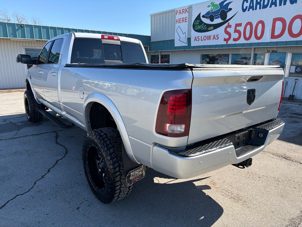 2018 RAM 2500 Image 3