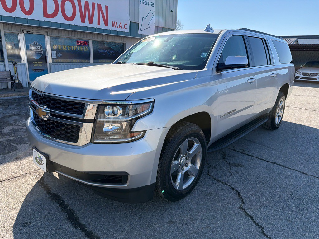 2018 Chevrolet Suburban Image 1