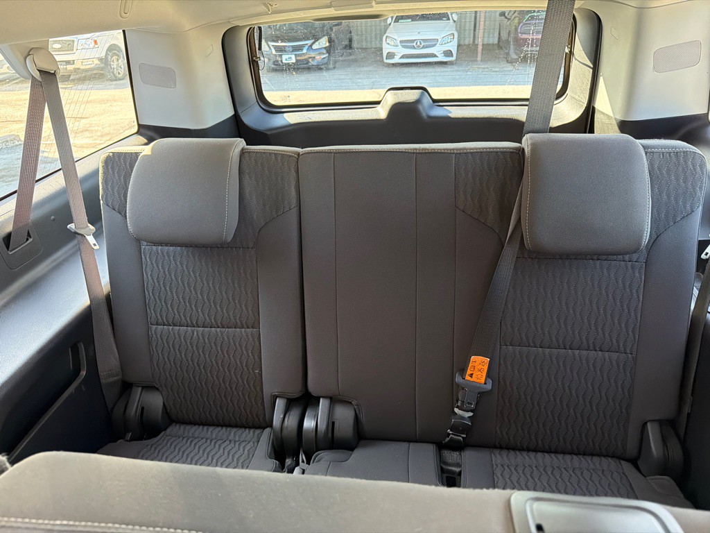 2018 Chevrolet Suburban Image 12