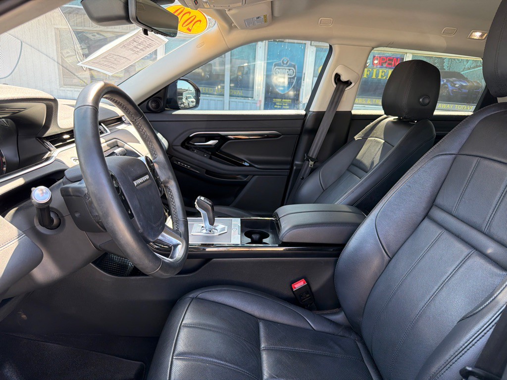 2020 Land Rover Range Rover Evoque Image 10