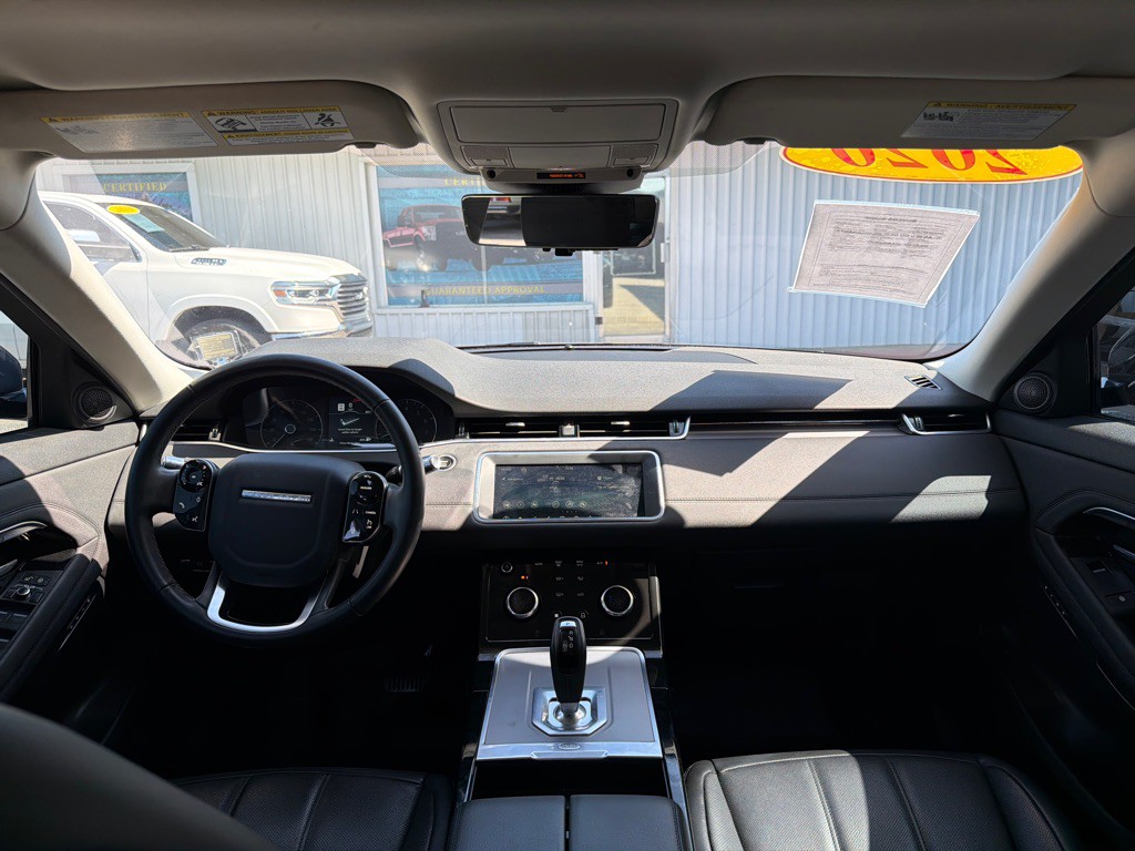 2020 Land Rover Range Rover Evoque Image 12