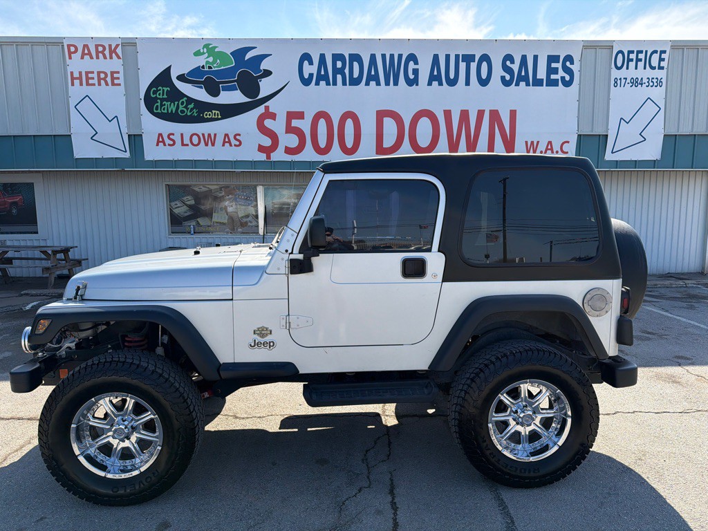 2004 Jeep Wrangler Image 2