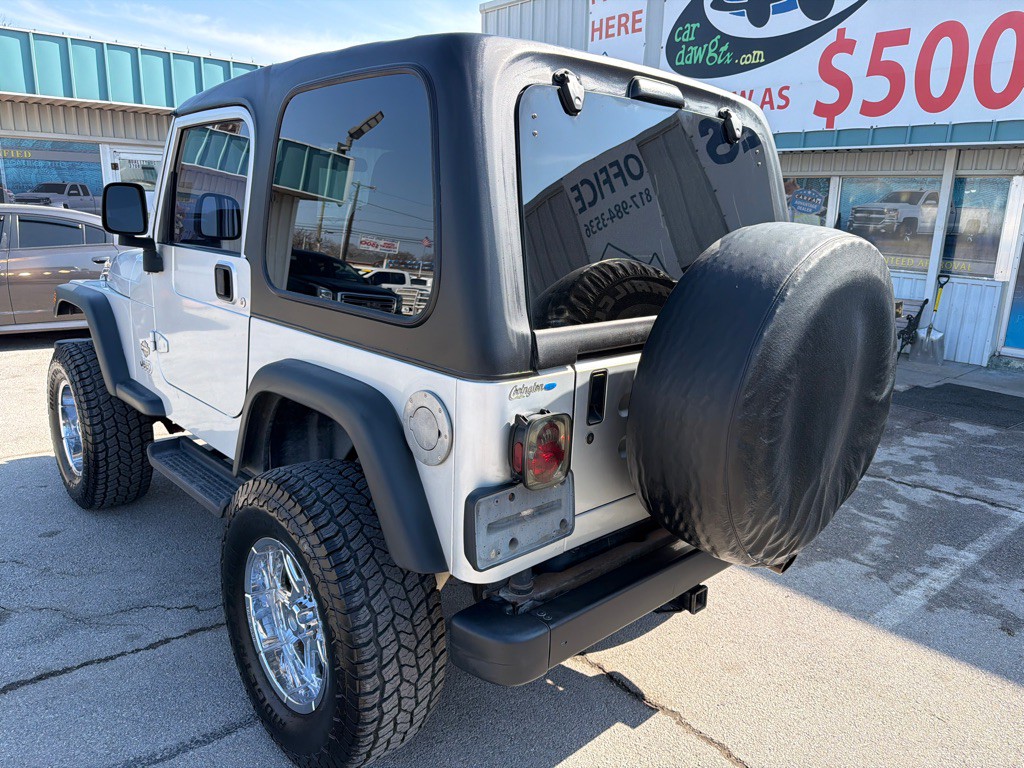 2004 Jeep Wrangler Image 3