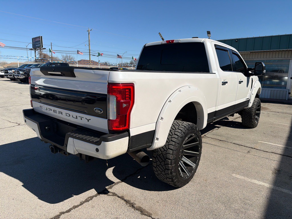 2017 Ford F-250 Image 5