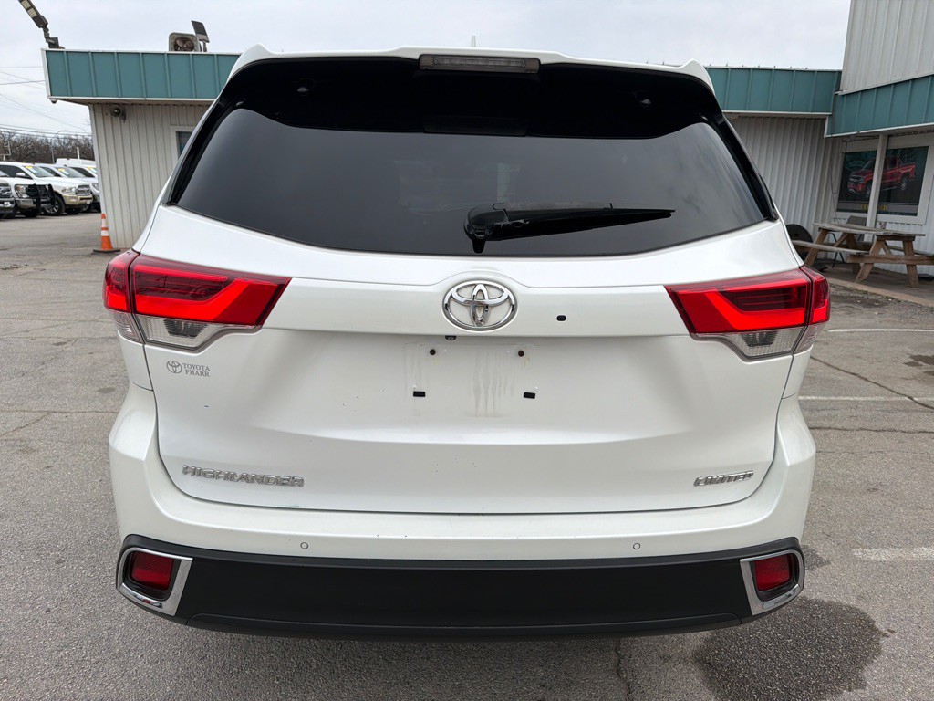 2019 Toyota Highlander Image 4