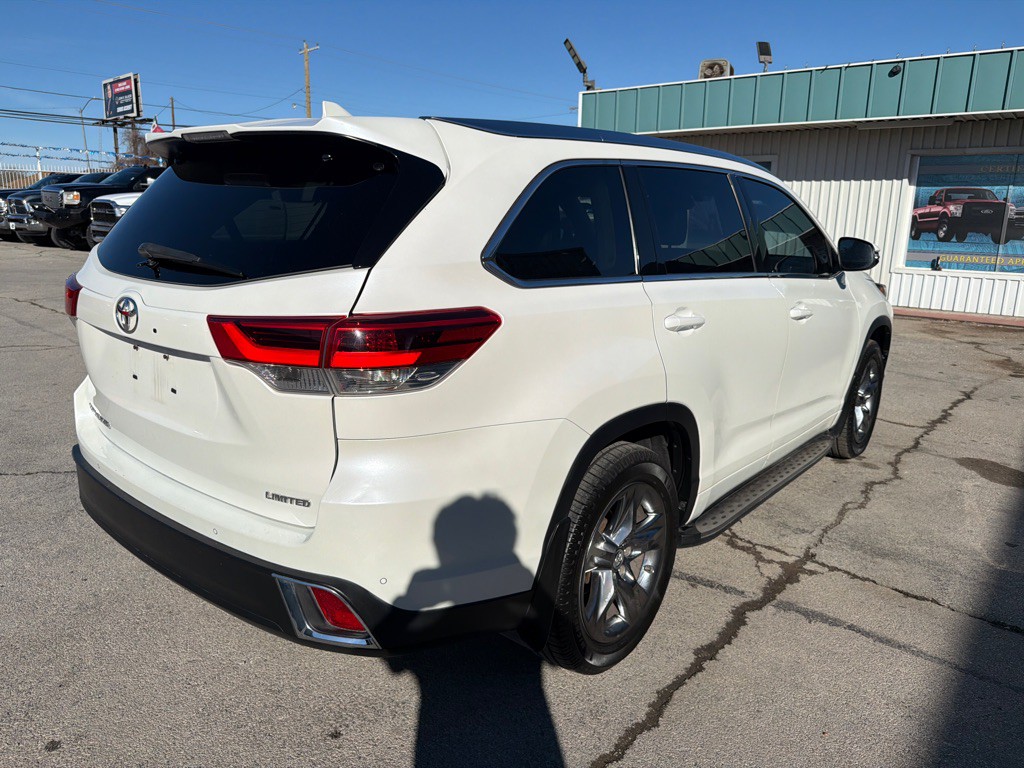 2019 Toyota Highlander Image 5
