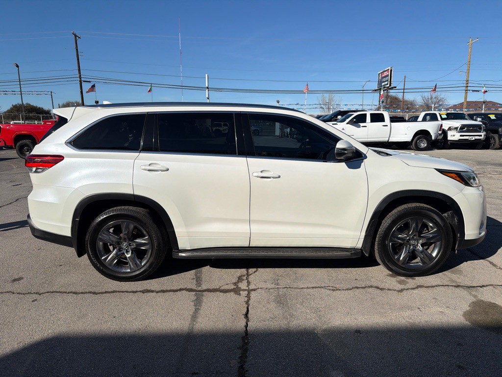 2019 Toyota Highlander Image 6