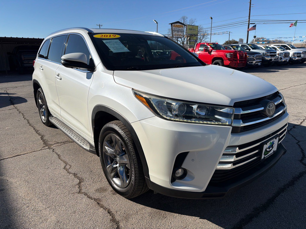 2019 Toyota Highlander Image 7