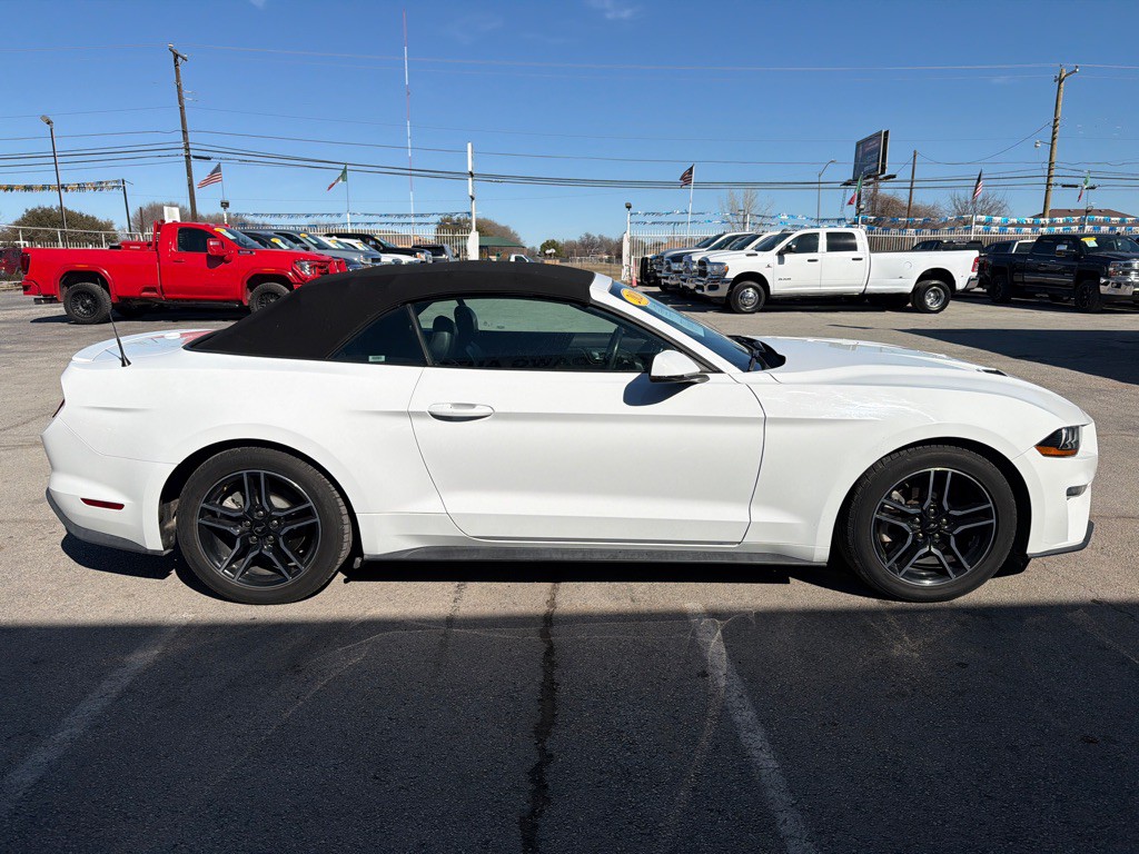 2020 Ford Mustang Image 6