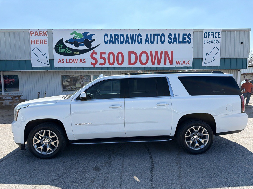 2020 GMC Yukon Image 2