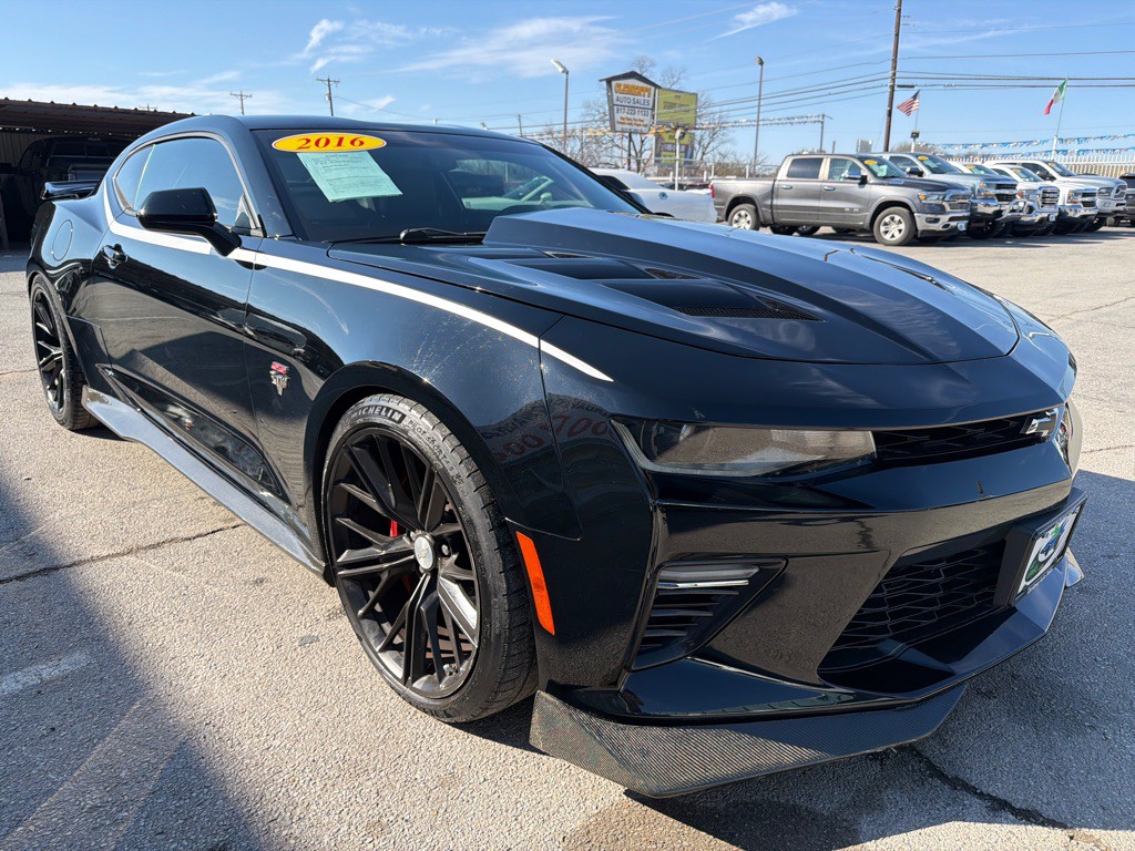 2016 Chevrolet Camaro Image 8