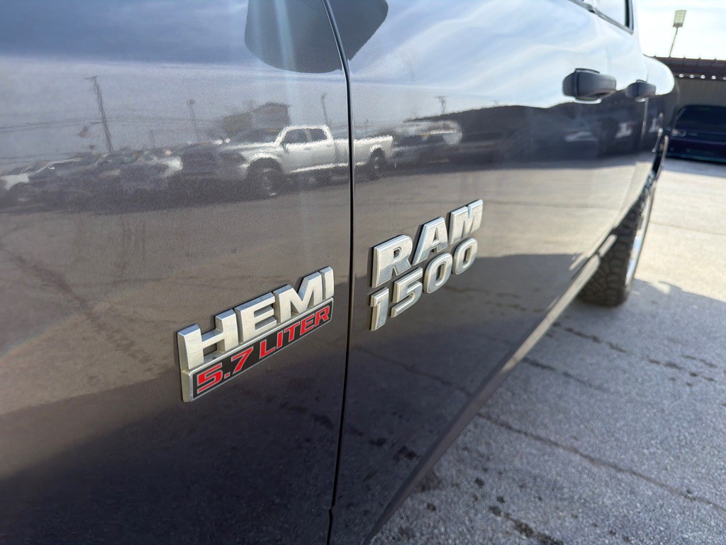 2014 RAM 1500 Image 10