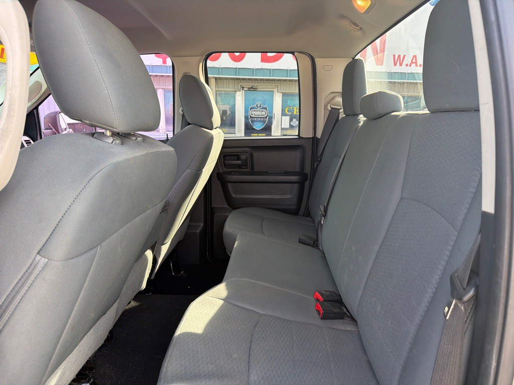 2014 RAM 1500 Image 12