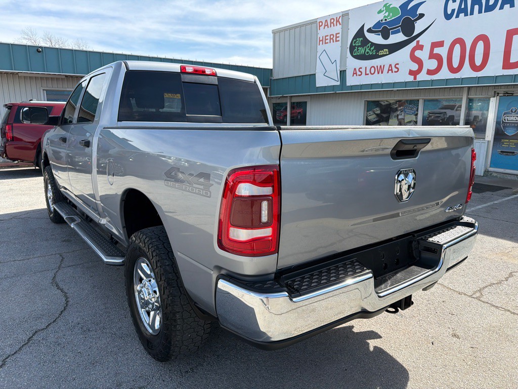 2021 RAM 2500 Image 3