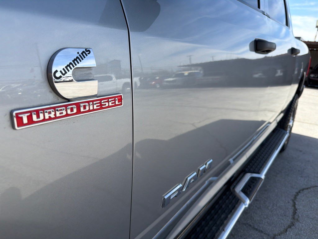 2021 RAM 2500 Image 10