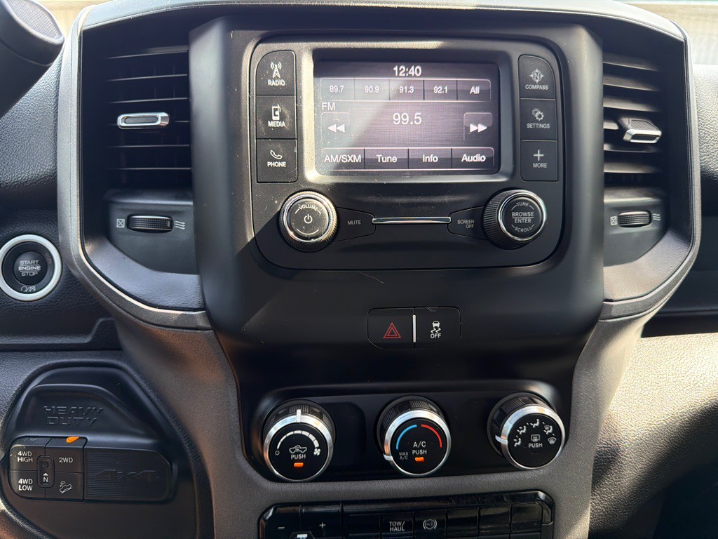 2021 RAM 2500 Image 17