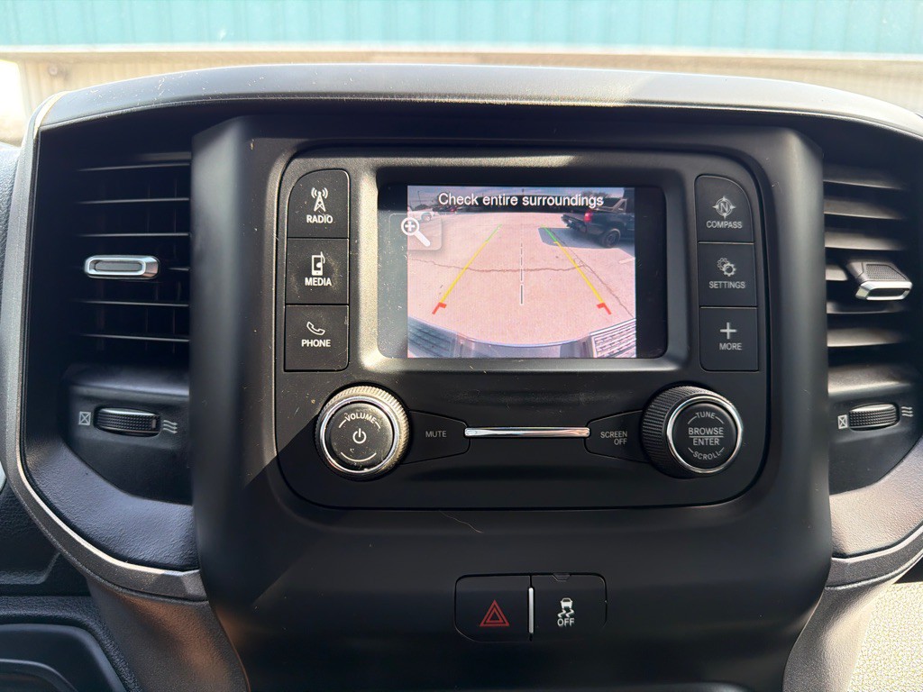 2021 RAM 2500 Image 18