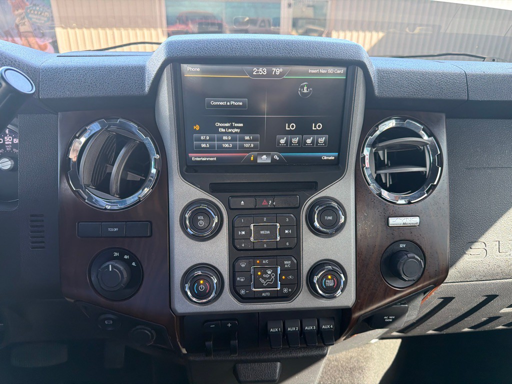 2015 Ford F-350 Image 18