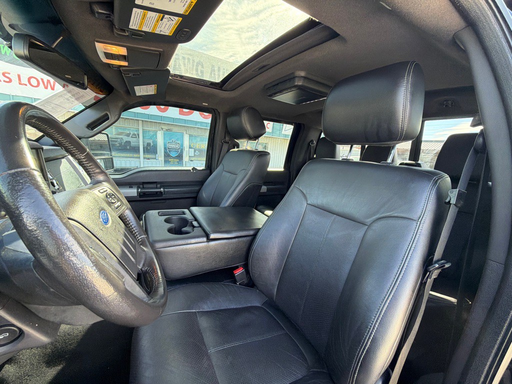 2015 Ford F-350 Image 20