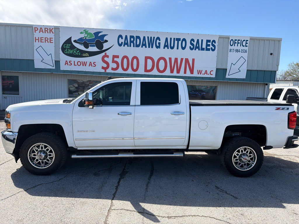 2015 Chevrolet Silverado 1500 Image 2