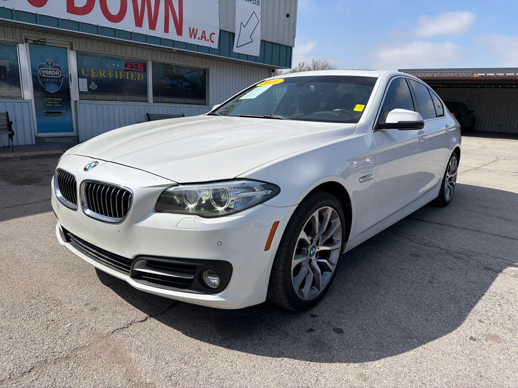 2016 BMW 5 Series Image 1