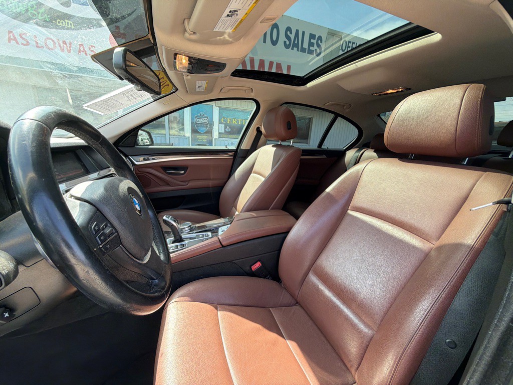 2016 BMW 5 Series Image 13