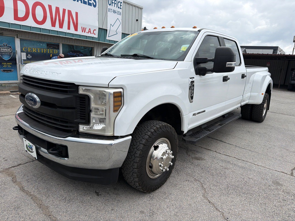 2019 Ford F-350 Image 1