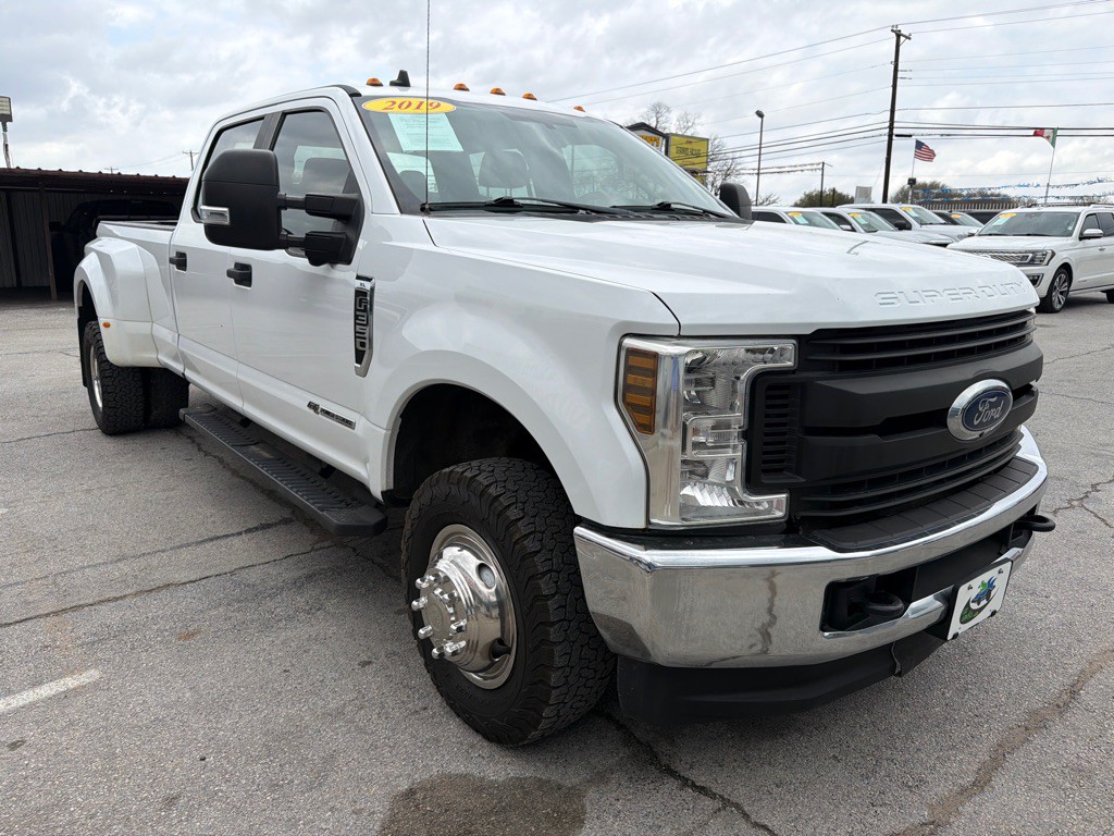 2019 Ford F-350 Image 7
