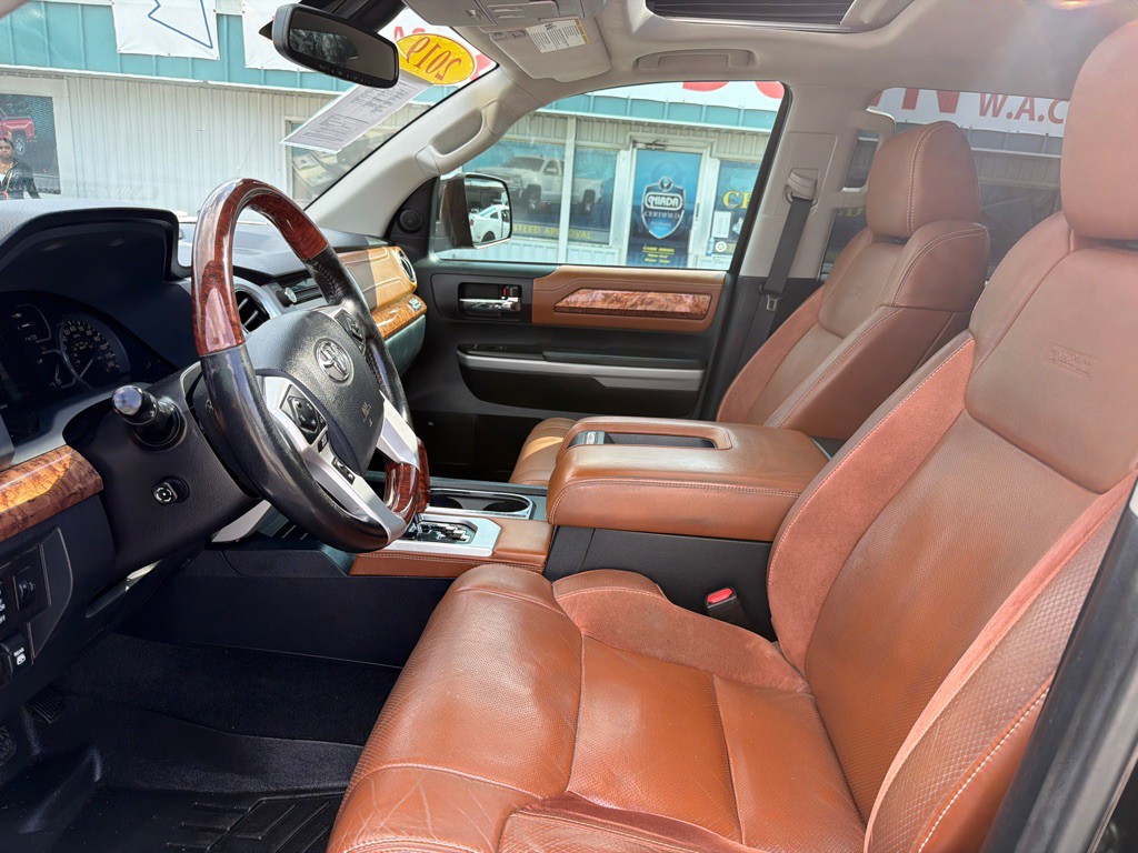 2019 Toyota Tundra Image 12