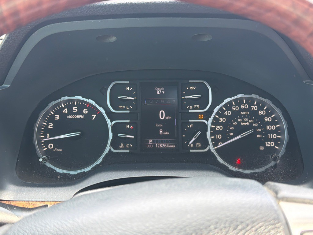 2019 Toyota Tundra Image 15