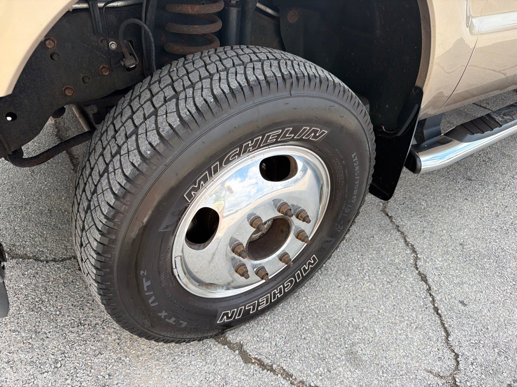 2013 Ford F-350 Image 10