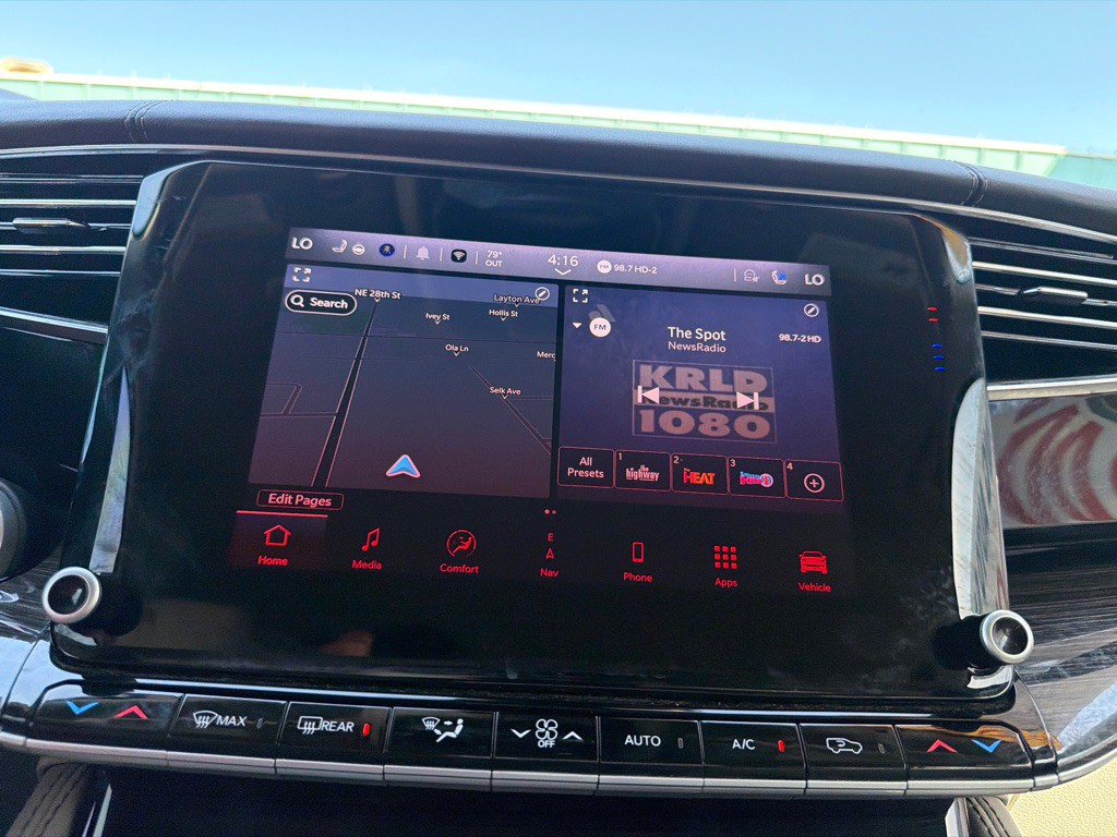 2022 Jeep Wagoneer Image 17