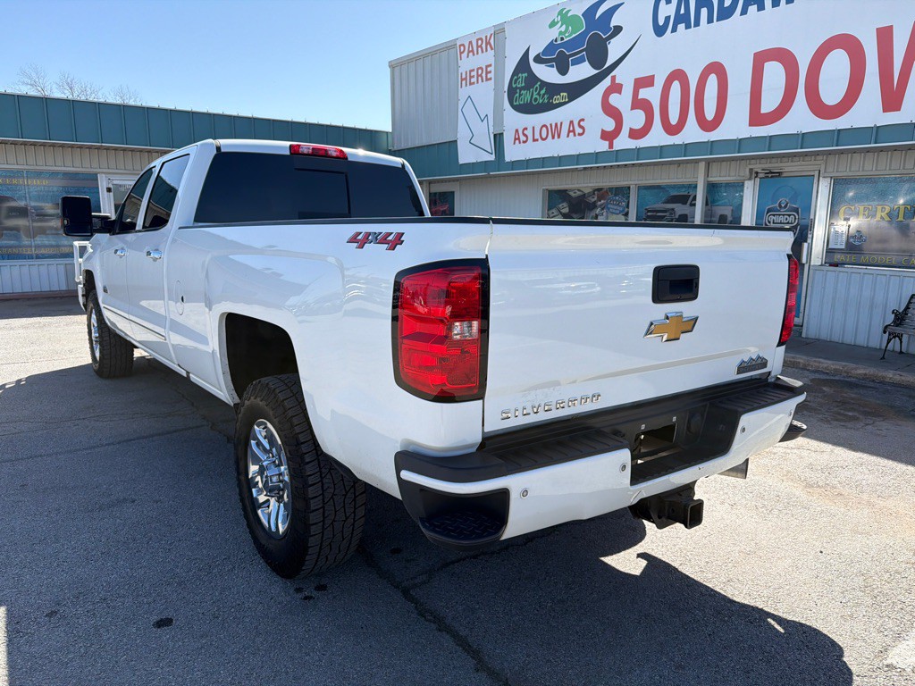 2019 Chevrolet Silverado 1500 Image 3