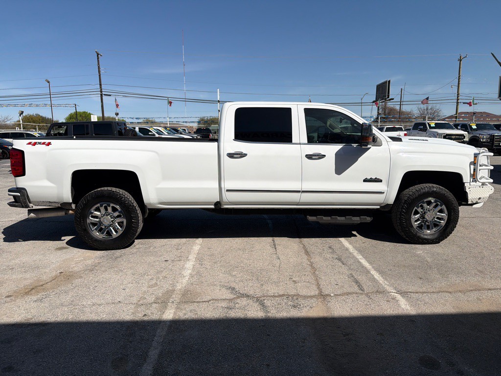 2019 Chevrolet Silverado 1500 Image 6