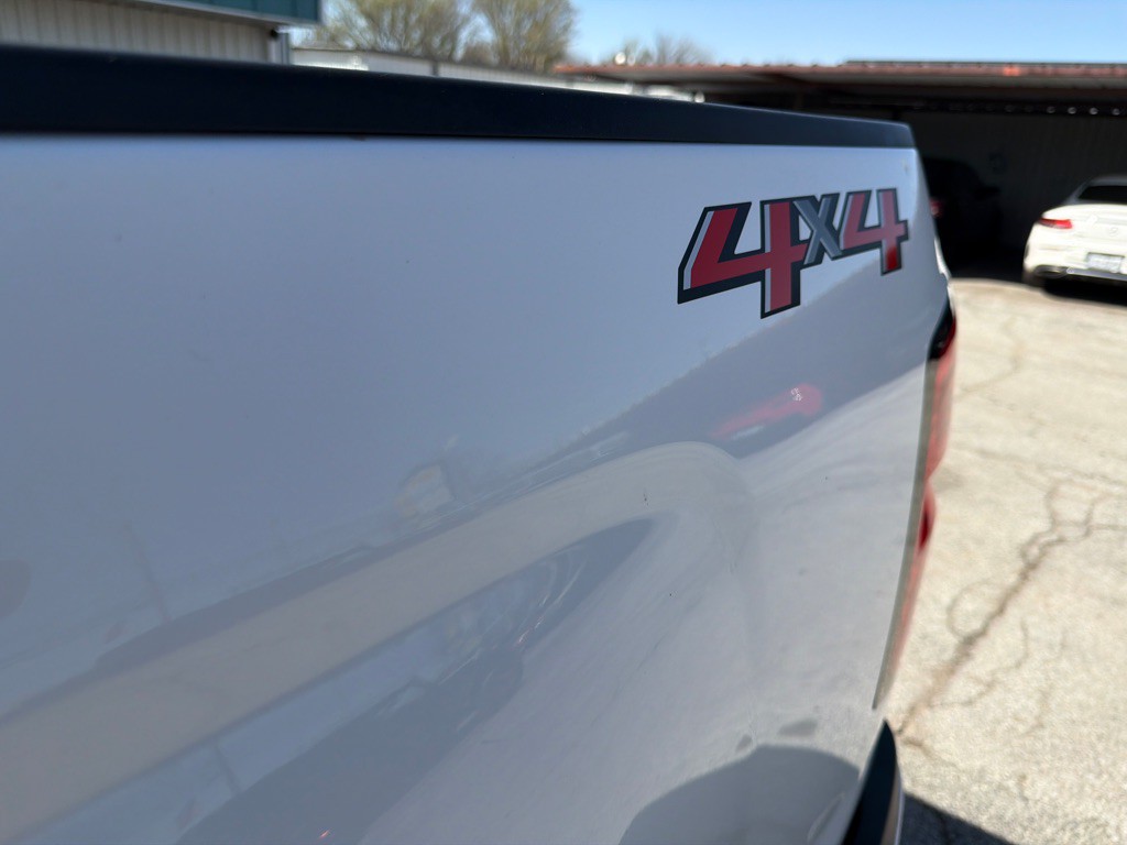 2019 Chevrolet Silverado 1500 Image 11